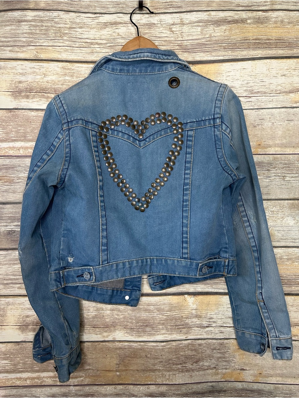 FREE PEOPLE DENIM HEART STUDDED JACKET SZ XS